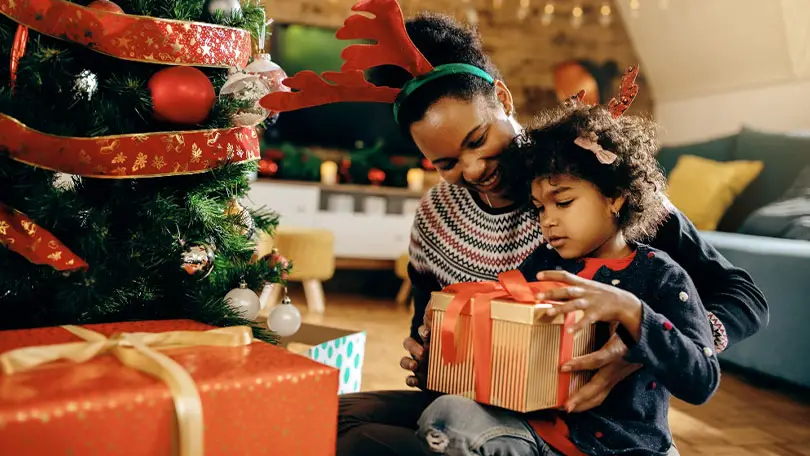 Heartwarming Christmas Wishes for Your Beloved Mother